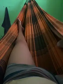 Snapshot of Duduhott chatting on December 2024 12:38:01 PM Duduhott online show from December 2024 12:38:01 PM