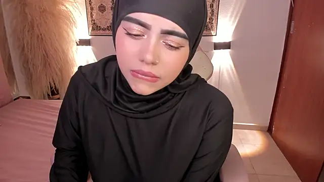 shayla 18 online show from January 2025 07:42:02 PM