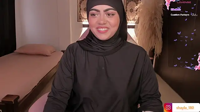 shayla 18 online show from March 2025 08:27:01 PM