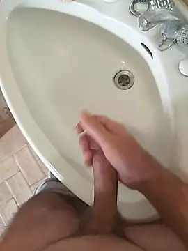 Snapshot of Neria chatting on February 2026 05:11:02 PM Neria online show from February 2026 05:11:02 PM