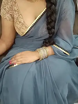 Mounika25 online show from October 2025 09:06:02 AM