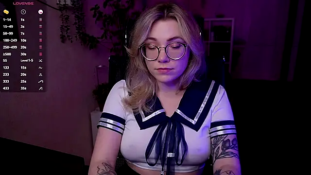 Snapshot of RemyCute chatting on December 2024 07:44:01 PM RemyCute online show from December 2024 07:44:01 PM