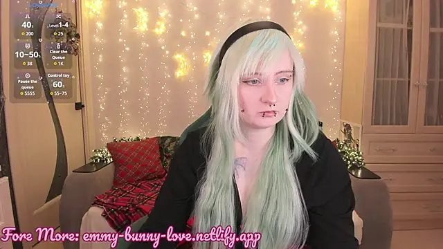 EmmyBunny online show from January 2026 04:23:02 PM