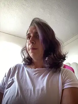 Snapshot of Alicia_Ruiz chatting on June 2026 08:02:01 PM Alicia Ruiz online show from June 2026 08:02:01 PM