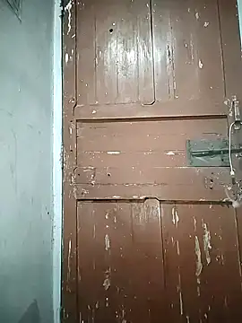 rounakhunk online show from December 2024 06:35:02 PM