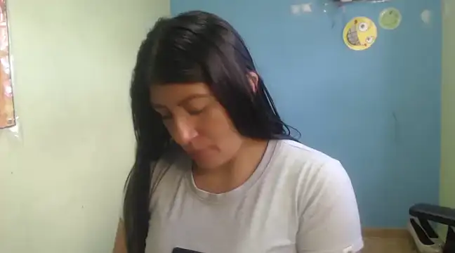 Snapshot of nammy__dirtyhott chatting on January 2025 01:07:01 PM nammy dirtyhott online show from January 2025 01:07:01 PM