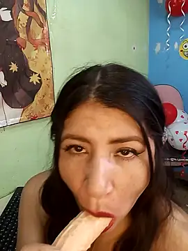 Snapshot of nammy__dirtyhott chatting on February 2025 02:21:01 PM nammy dirtyhott online show from February 2025 02:21:01 PM