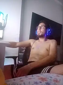 Mateusoliver7 online show from March 2026 09:31:02 PM