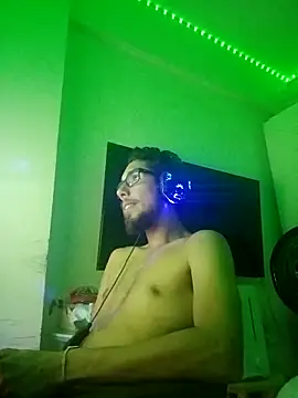 Mateusoliver7 online show from March 2026 09:43:01 PM