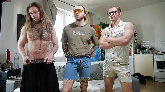 rusbigpaul online show from April 2026 06:36:02 AM