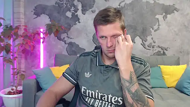 Snapshot of VikingChrisss chatting on November 2025 10:36:02 AM VikingChrisss online show from November 2025 10:36:02 AM