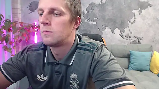 Snapshot of VikingChrisss chatting on December 2025 11:26:02 AM VikingChrisss online show from December 2025 11:26:02 AM