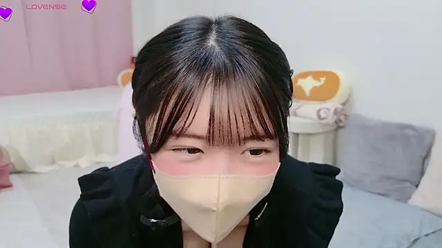 anchan  online show from November 2025 01:43:01 PM