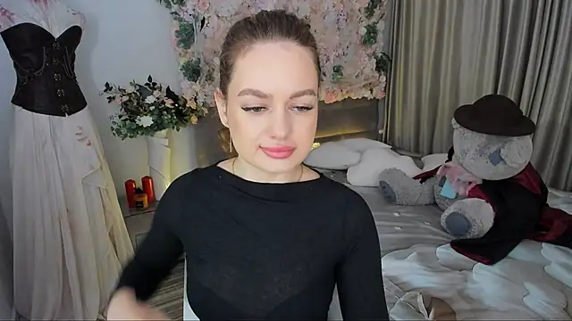 MiracleCurly online show from November 2025 07:26:01 PM