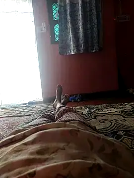 Snapshot of ohana143 chatting on March 2025 08:42:01 AM ohana143 online show from March 2025 08:42:01 AM