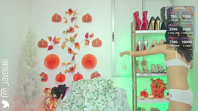 loverubii online show from November 2025 04:23:02 AM