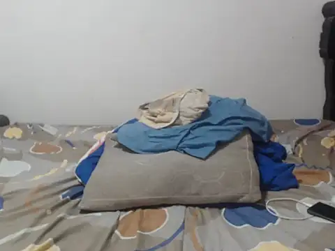 PONSE LATINO online show from April 2026 02:11:01 PM