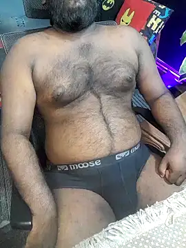 Rayansmith  online show from October 2025 01:29:02 PM