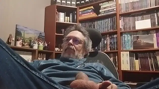 Snapshot of Mandra_is_a_whore chatting on November 2025 10:30:01 PM Mandra is a whore online show from November 2025 10:30:01 PM