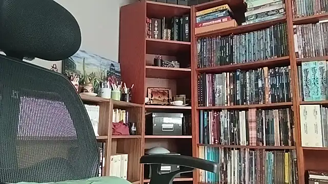 Snapshot of Mandra_is_a_whore chatting on November 2025 10:41:02 AM Mandra is a whore online show from November 2025 10:41:02 AM