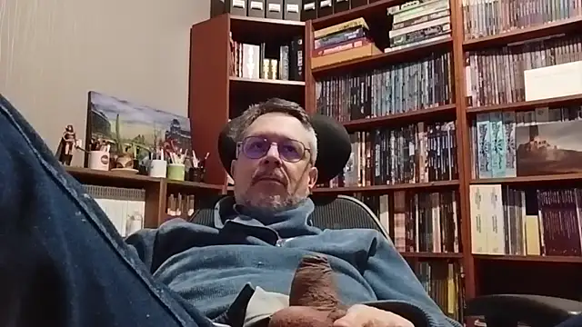 Snapshot of Mandra_is_a_whore chatting on November 2025 07:02:02 PM Mandra is a whore online show from November 2025 07:02:02 PM