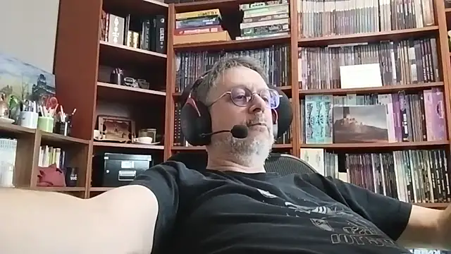 Snapshot of Mandra_is_a_whore chatting on November 2025 10:37:02 AM Mandra is a whore online show from November 2025 10:37:02 AM