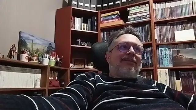 Snapshot of Mandra_is_a_whore chatting on December 2025 10:40:02 PM Mandra is a whore online show from December 2025 10:40:02 PM