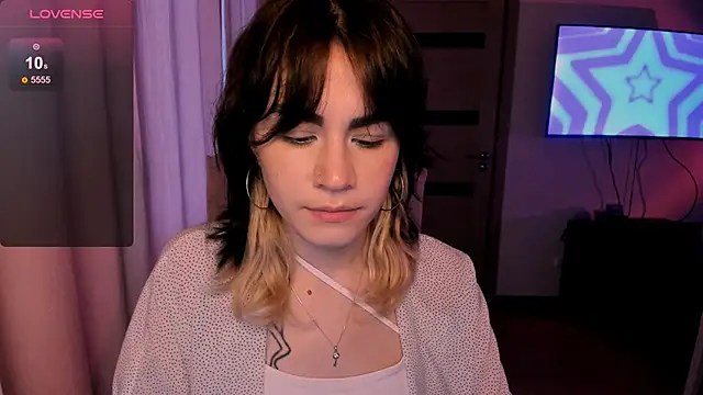 Snapshot of _selectrra chatting on January 2025 12:13:02 PM  selectrra online show from January 2025 12:13:02 PM