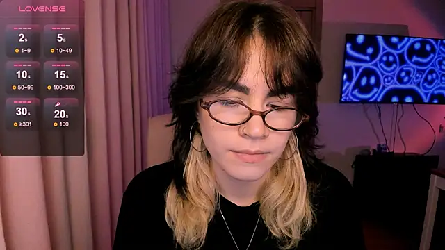 Snapshot of _selectrra chatting on January 2025 02:39:01 PM  selectrra online show from January 2025 02:39:01 PM