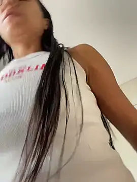 Snapshot of dominantandsubmissiveshow chatting on February 2026 06:59:02 PM dominantandsubmissiveshow online show from February 2026 06:59:02 PM