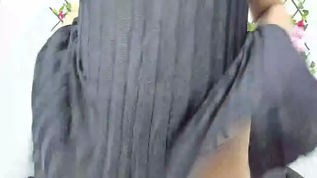 merlyna goldens online show from December 2025 01:47:02 AM