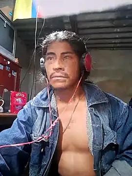 Snapshot of davidatration15 chatting on June 2026 03:29:01 AM davidatration15 online show from June 2026 03:29:01 AM