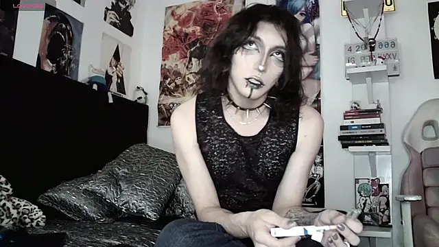 kiiler queen online show from April 2026 07:53:02 PM