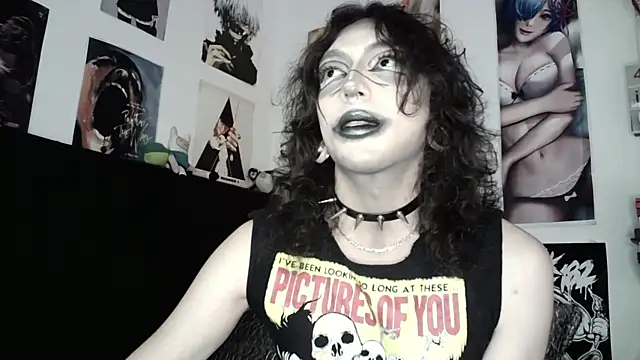 kiiler queen online show from June 2026 07:03:02 PM