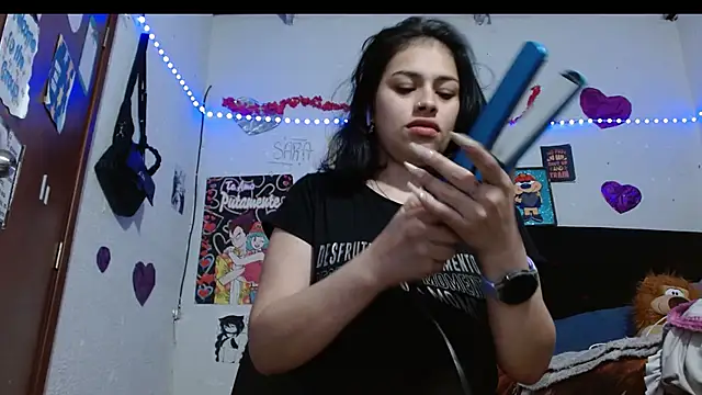 Saray extrovert  online show from October 2025 01:15:02 AM