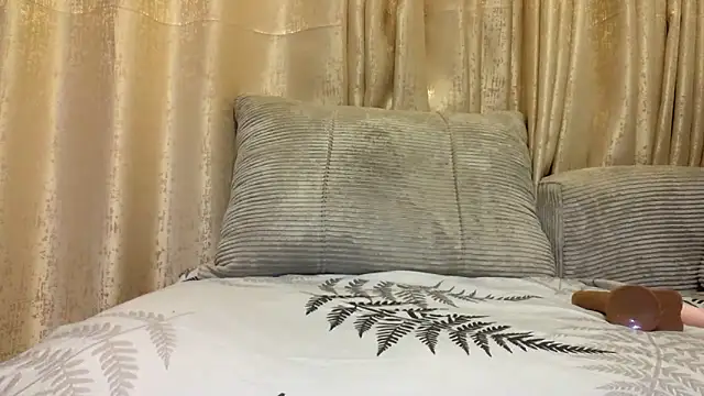 Snapshot of Sugarcun69 chatting on October 2025 12:09:01 AM Sugarcun69 online show from October 2025 12:09:01 AM