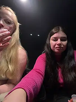 Snapshot of EllyNora chatting on July 2026 08:48:01 PM EllyNora online show from July 2026 08:48:01 PM
