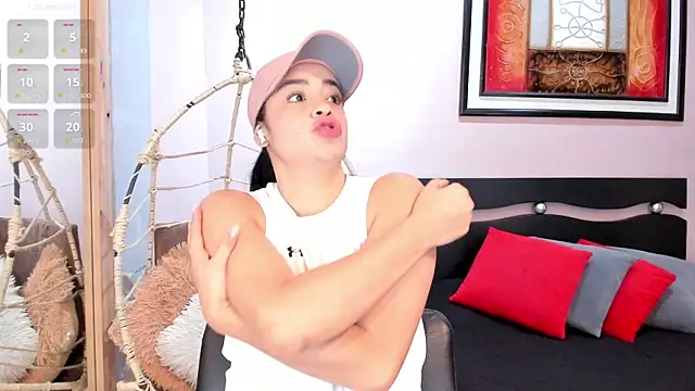 Paula Desousa online show from January 2026 05:04:02 PM