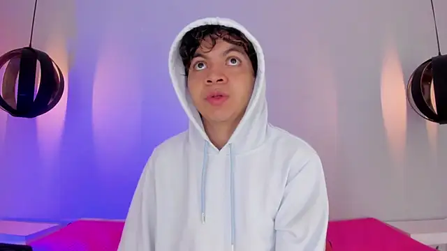 Lucaas King online show from January 2025 11:25:01 AM