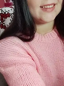 Snapshot of ErikaVlovely chatting on November 2025 11:25:02 PM ErikaVlovely online show from November 2025 11:25:02 PM