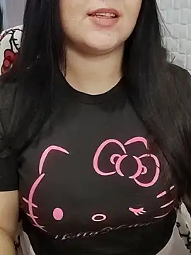 Snapshot of ErikaVlovely chatting on November 2025 01:42:02 PM ErikaVlovely online show from November 2025 01:42:02 PM