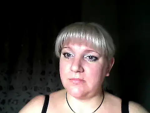 Snapshot of MeilomaWesa chatting on December 2024 10:14:02 PM MeilomaWesa online show from December 2024 10:14:02 PM