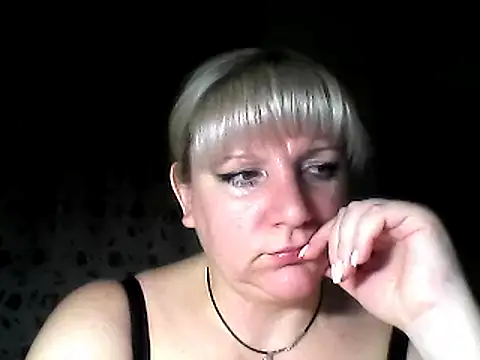 Snapshot of MeilomaWesa chatting on January 2025 07:40:01 PM MeilomaWesa online show from January 2025 07:40:01 PM