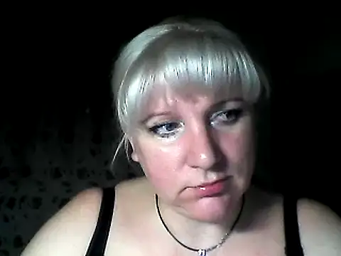 Snapshot of MeilomaWesa chatting on January 2025 05:56:01 PM MeilomaWesa online show from January 2025 05:56:01 PM