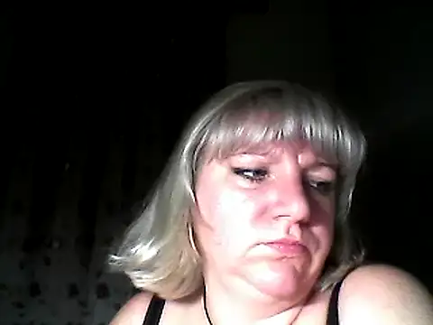 Snapshot of MeilomaWesa chatting on March 2025 05:49:02 PM MeilomaWesa online show from March 2025 05:49:02 PM