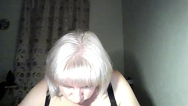 Snapshot of MeilomaWesa chatting on September 2025 07:30:01 PM MeilomaWesa online show from September 2025 07:30:01 PM