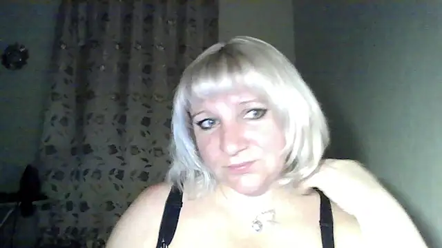 Snapshot of MeilomaWesa chatting on October 2025 07:48:02 PM MeilomaWesa online show from October 2025 07:48:02 PM