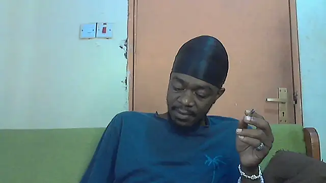 Snapshot of BIGDICKMULLAH chatting on October 2025 04:38:01 AM BIGDICKMULLAH online show from October 2025 04:38:01 AM