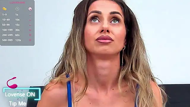 Snapshot of SelenaWest chatting on November 2025 10:52:02 AM SelenaWest online show from November 2025 10:52:02 AM