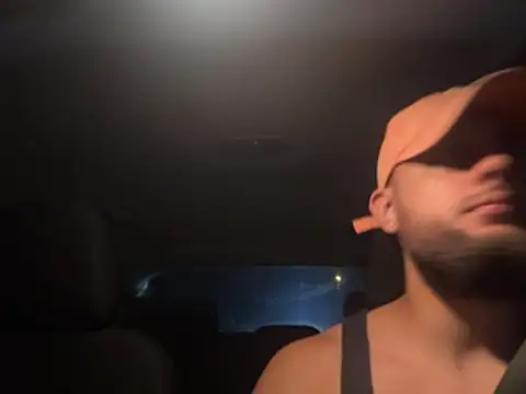 Snapshot of Tony_santos chatting on July 2026 01:45:02 AM Tony santos online show from July 2026 01:45:02 AM